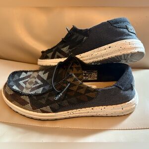 Women’s Aztec hey dudes